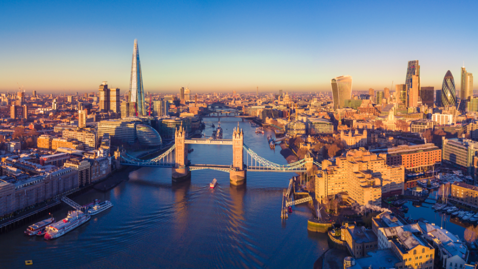 英国脱欧预算报告：对经济给予肯定
